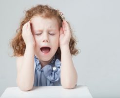 「痛みは我慢するもの？」